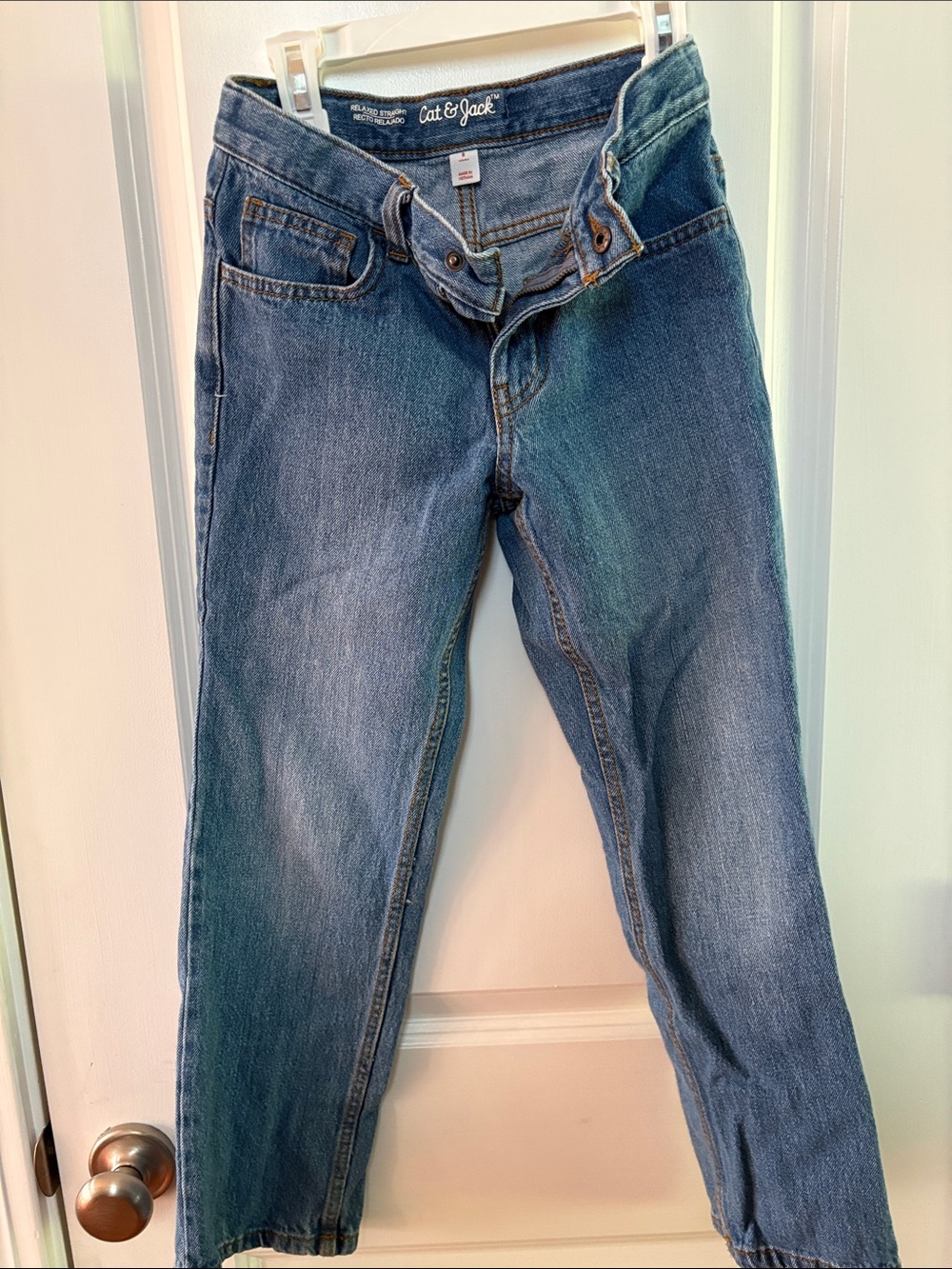Cat & Jack Blue Straight-Leg Women’s Jeans